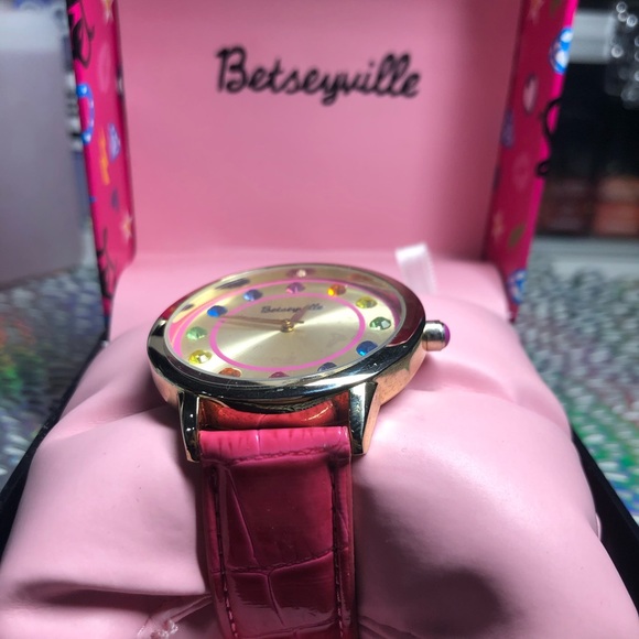 Colorful Watch - Picture 2 of 5